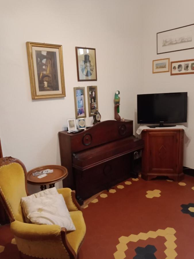 Casa Con Vista - Border House - Pontremoli公寓 外观 照片
